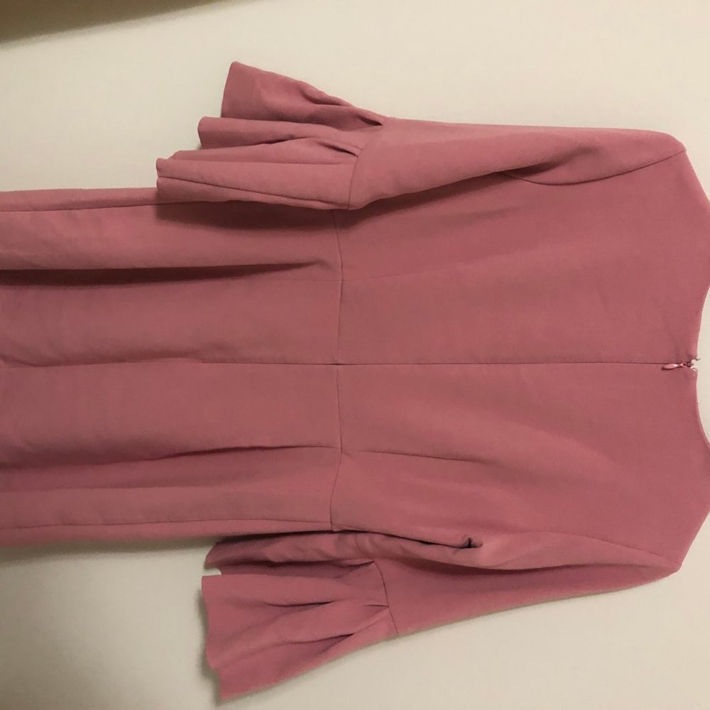 Classy Ann Taylor 3/4 length sleeve dress - Picture 3 of 3